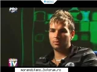 Look - app randi si-a fct o mika schimbare la look si-a - � Andrei R. T. �