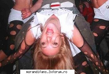Oana - o pozitie cat decat ciudata...dar Oana ...ufff:X - � MoRanDi Dancers �