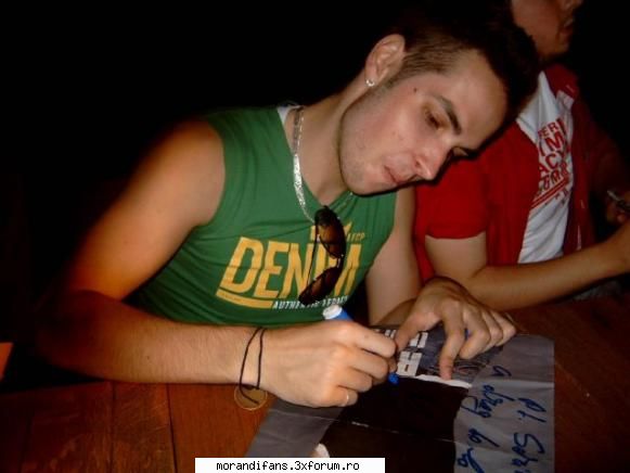 Pics with Randi [ Andrei ] - dadea autografe..da' ku botu' nuj c facea:))) - � Andrei R. T. �