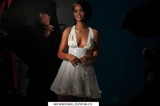 Rihanna - .::scumpik_doris::. - � Other Bands �