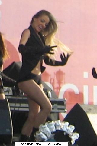 Ruxandra - @l3 - � MoRanDi Dancers �