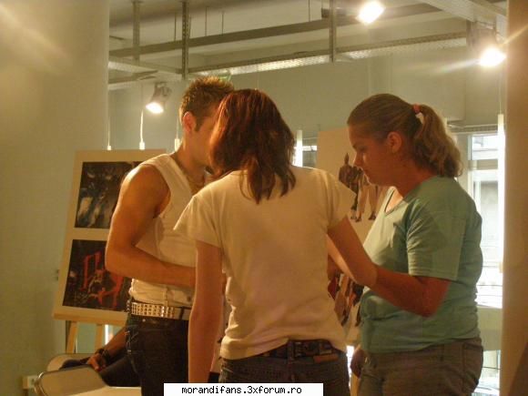 mtv trl cadouri fii akolo nush:-?? bikini alte chestii?)) morandi
